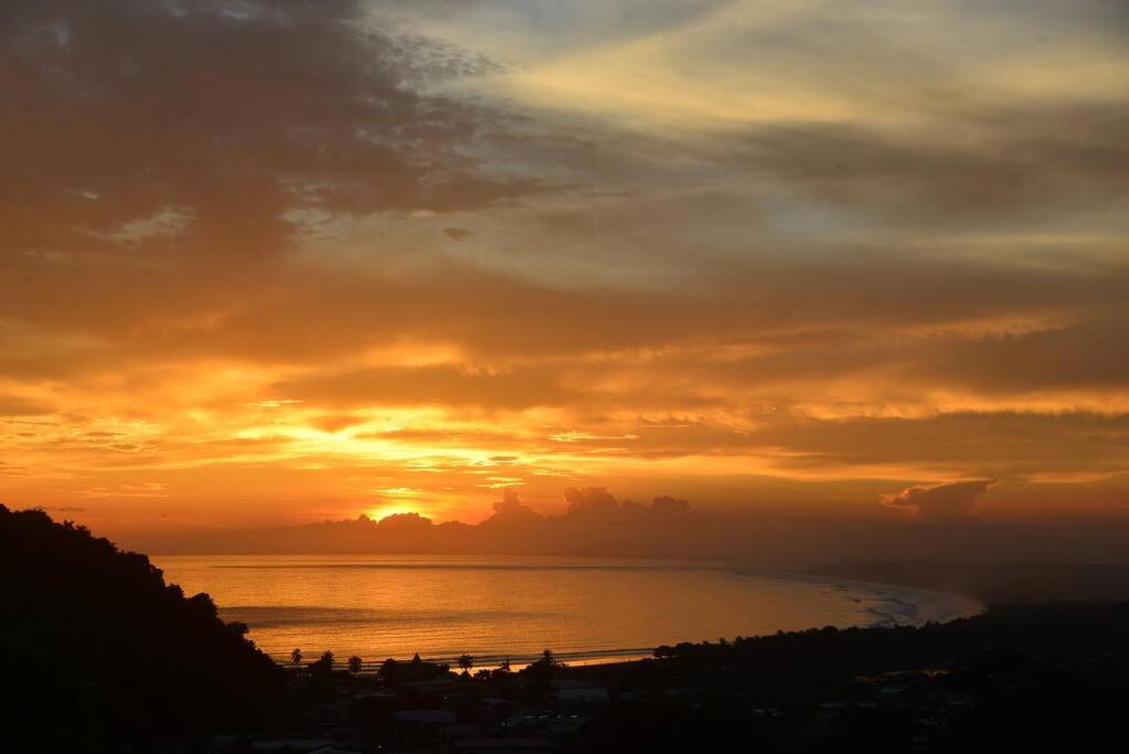 Vista Del Pacifico. Apartment Quepos Ngoại thất bức ảnh