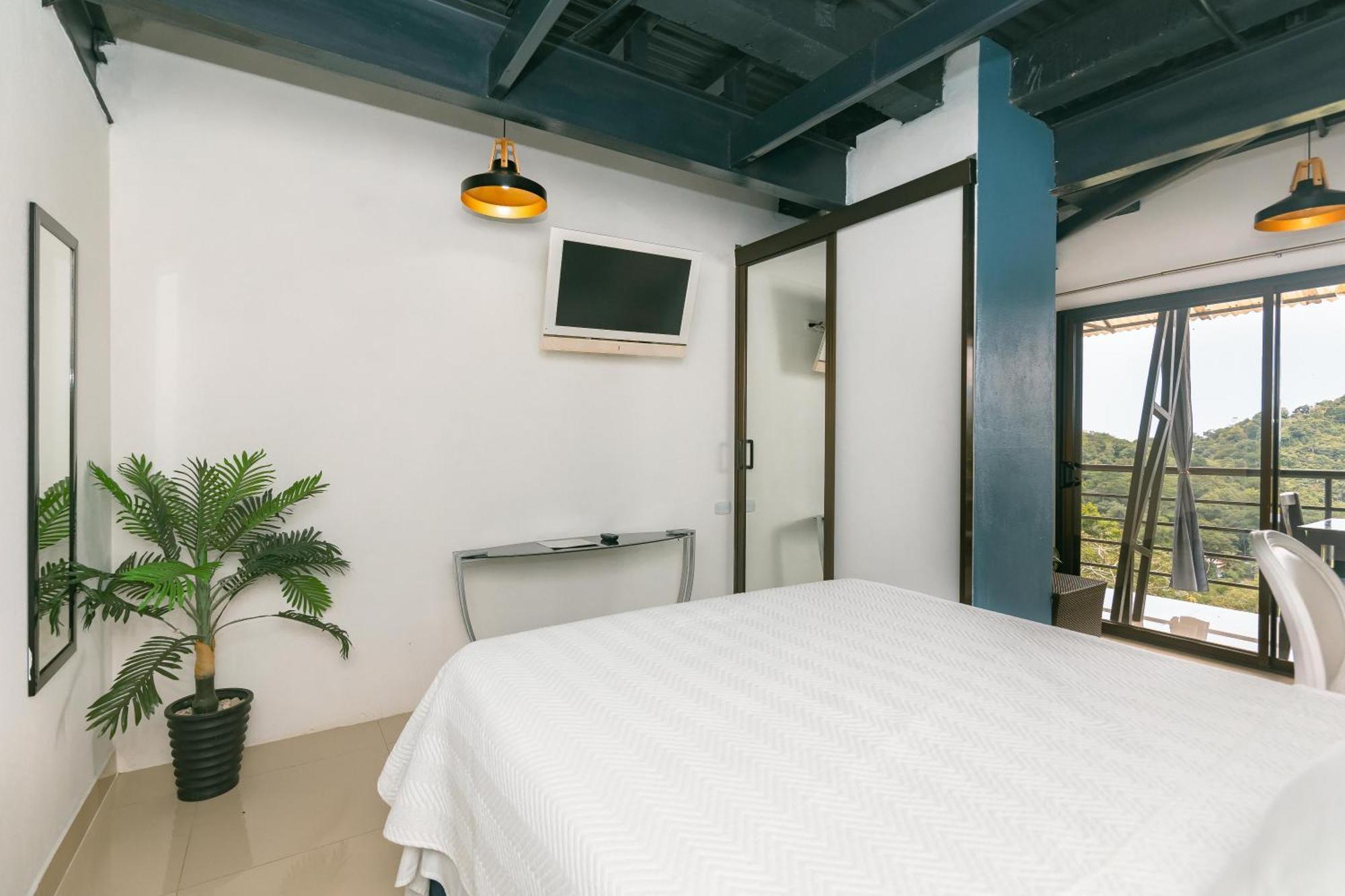 Vista Del Pacifico. Apartment Quepos Ngoại thất bức ảnh