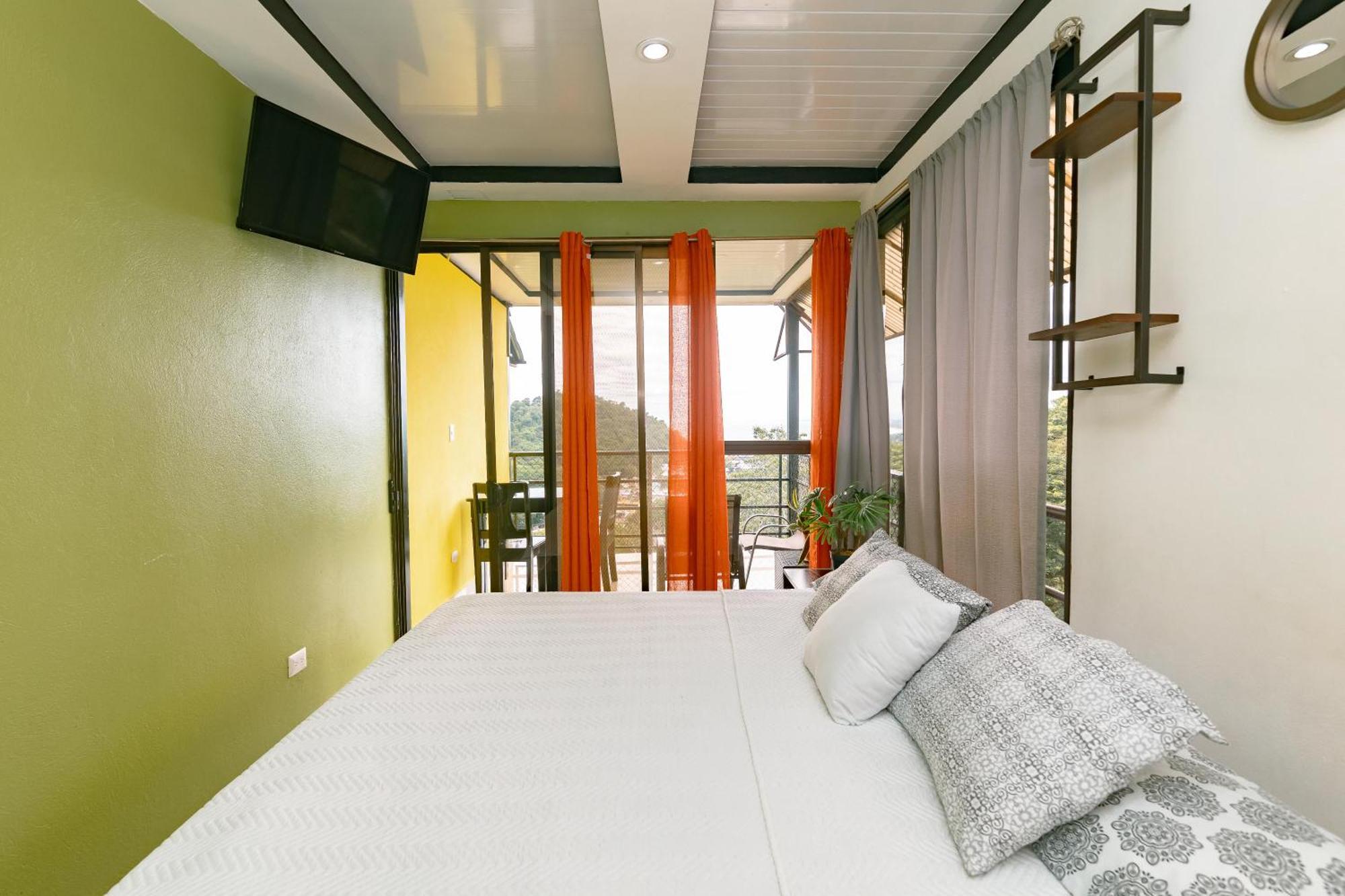 Vista Del Pacifico. Apartment Quepos Ngoại thất bức ảnh