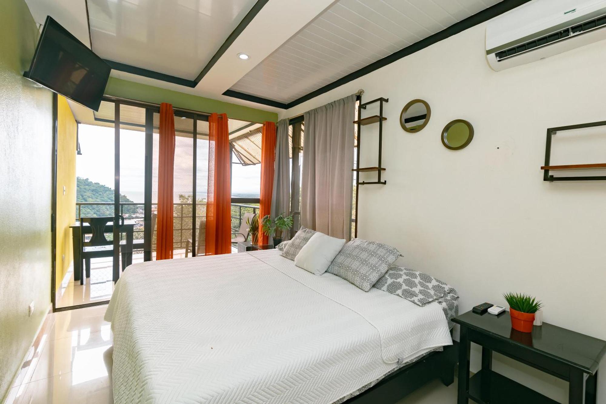 Vista Del Pacifico. Apartment Quepos Ngoại thất bức ảnh